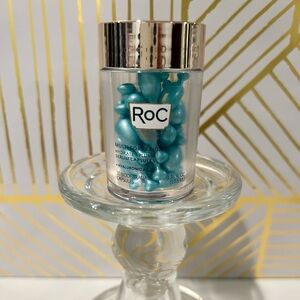 ✨RoC Hydrate + Plump Hyaluronic Acid Serum Capsules | 30 Count Anti-Aging✨